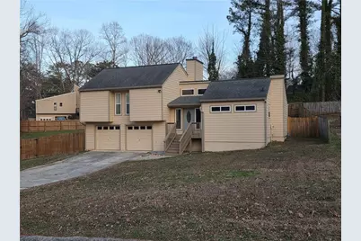 3288 Timber Bluff Drive NE, Marietta, GA 30062 - Photo 1