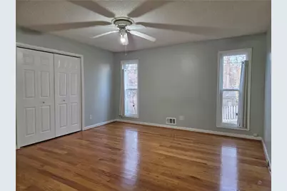 3288 Timber Bluff Drive NE, Marietta, GA 30062 - Photo 9