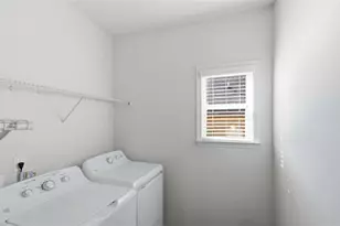 1415 Dahlia Dr, Cumming, GA 30040 - Photo 15