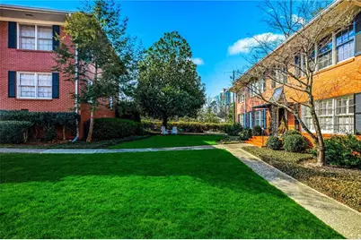 3694 Peachtree Road NE #A4, Atlanta, GA 30319 - Photo 15