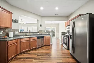 6066 Allpoint Way, Fairburn, GA 30213 - Photo 3