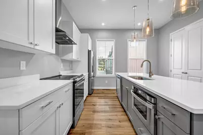 2022 Bixby Byway Road SE, Atlanta, GA 30317 - Photo 11