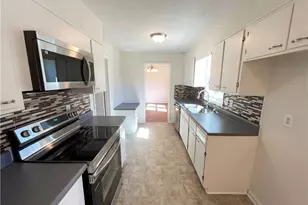 2289 Country Club Dr SE, Conyers, GA 30013 - Photo 11