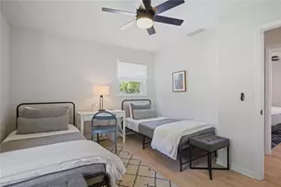 677 Hillandale Circle SW, Marietta, GA 30064 - Photo 17