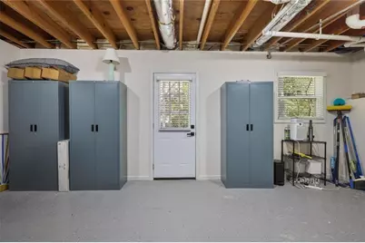 677 Hillandale Circle SW, Marietta, GA 30064 - Photo 31