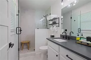 677 Hillandale Circle SW, Marietta, GA 30064 - Photo 3