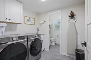 677 Hillandale Circle SW, Marietta, GA 30064 - Photo 27
