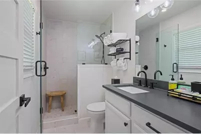 677 Hillandale Circle SW, Marietta, GA 30064 - Photo 3