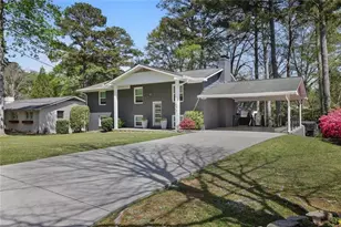 677 Hillandale Circle SW, Marietta, GA 30064 - Photo 5