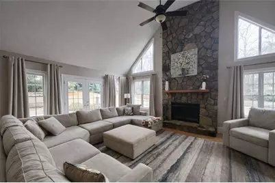 1092 Cheney Place SW, Marietta, GA 30064 - Photo 9