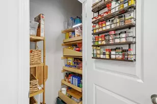 707 Evergreen Ln, Canton, GA 30114 - Photo 11