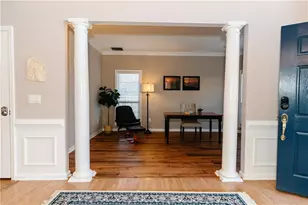 425 Martin Creek Way, Lawrenceville, GA 30045 - Photo 9