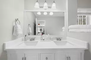 240 Park Bridge Ln, Roswell, GA 30075 - Photo 31