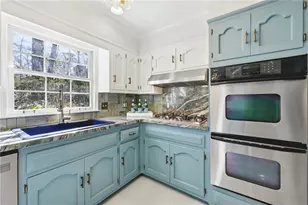 1885 Trotters Ln, Stone Mountain, GA 30087 - Photo 17