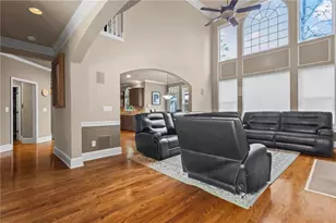 320 Commons Gate Ct, Roswell, GA 30075 - Photo 9