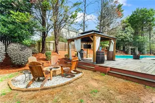 320 Commons Gate Ct, Roswell, GA 30075 - Photo 3