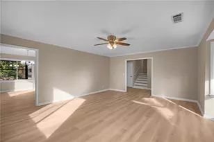 300 Woodland Dr, Calhoun, GA 30701 - Photo 11