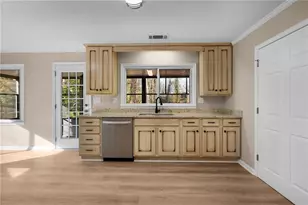 300 Woodland Dr, Calhoun, GA 30701 - Photo 17