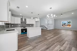 1629 March Dr, Gainesville, GA 30507 - Photo 5