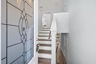 1629 March Dr, Gainesville, GA 30507 - Photo 3