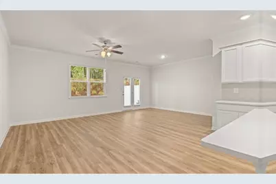 485 Silver Moon Drive, Loganville, GA 30052 - Photo 5