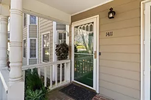 1411 Oakridge Cir, Decatur, GA 30033 - Photo 3