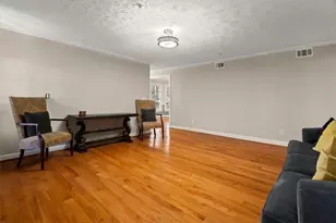 1411 Oakridge Cir, Decatur, GA 30033 - Photo 7