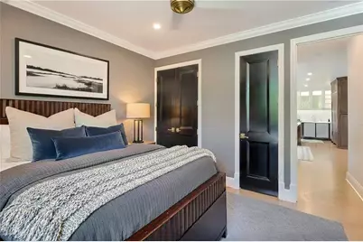 2575 Peachtree Road NE #7G, Atlanta, GA 30305 - Photo 19