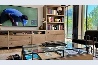 2575 Peachtree Road NE #7G, Atlanta, GA 30305 - Photo 17