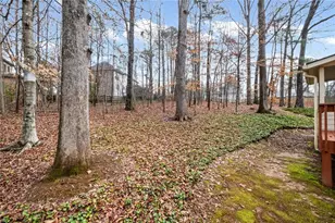 110 N Bluff, Alpharetta, GA 30004 - Photo 55