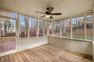 110 N Bluff, Alpharetta, GA 30004 - Photo 39