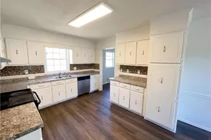 25 Buckeye Cir, Covington, GA 30016 - Photo 13