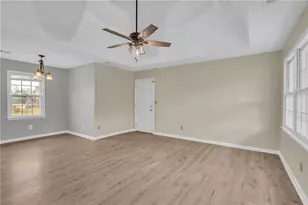 40 Jennifer Ln, Rydal, GA 30171 - Photo 5