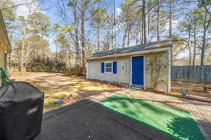 900 Willow Springs Ct, Loganville, GA 30052 - Photo 19