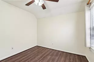 1726 Taynton Circle NW, Kennesaw, GA 30152 - Photo 13