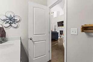 6910 Concord Brook Ln, Cumming, GA 30028 - Photo 9