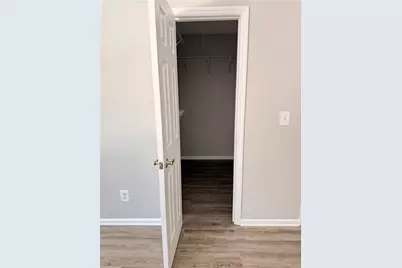 130 Holcomb Ferry Road, Roswell, GA 30076 - Photo 11