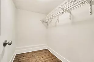 870 Glendale Terrace NE, Atlanta, GA 30308 - Photo 9