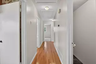 2569 Skylane Dr, Marietta, GA 30062 - Photo 13