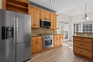 3030 Northcliff Dr, Suwanee, GA 30024 - Photo 11