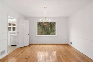 4231 Gladney Dr, Atlanta, GA 30340 - Photo 15