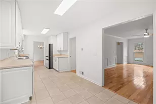 4231 Gladney Dr, Atlanta, GA 30340 - Photo 9