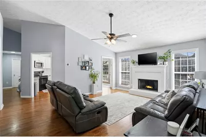 225 Dunagan Dr, Lawrenceville, GA 30045 - Photo 7