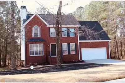 1004 Crown River Parkway, McDonough, GA 30252 - Photo 1