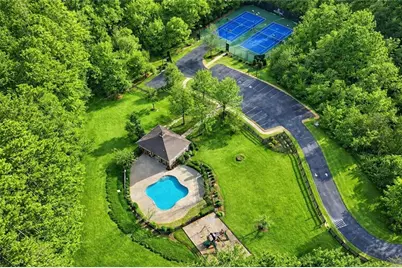 107 Millstone Manor Court, Woodstock, GA 30188 - Photo 5