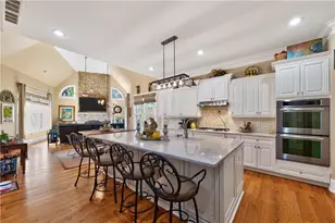 110 Roxbury Row, Alpharetta, GA 30004 - Photo 9