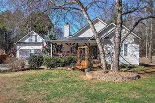 92 Morgan Dr, Adairsville, GA 30103 - Photo 1