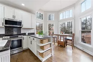 1001 Chestnut Hill Rd SW, Marietta, GA 30064 - Photo 5