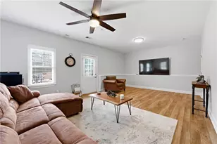 1001 Chestnut Hill Rd SW, Marietta, GA 30064 - Photo 19