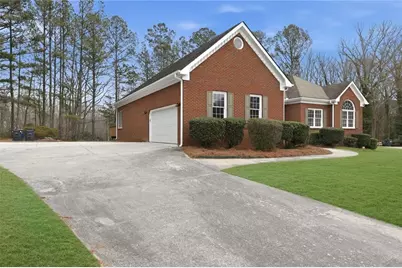 1554 Beaver Creek Lane, Snellville, GA 30078 - Photo 3